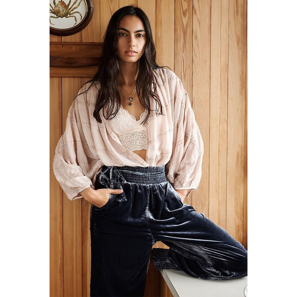 Anthropologie Gloria Velvet Joggers